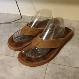 ULUKAY sandalia size 9 me n